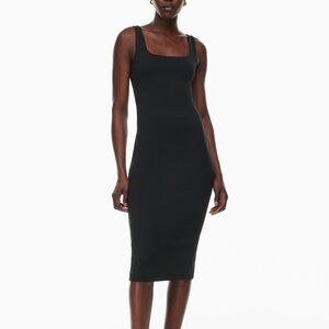NWT Aritzia Contour Squareneck Midi Dress